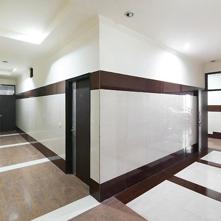 Capital O 68148 Hotel Shree Jee Palace Ghaziabad Exterior photo