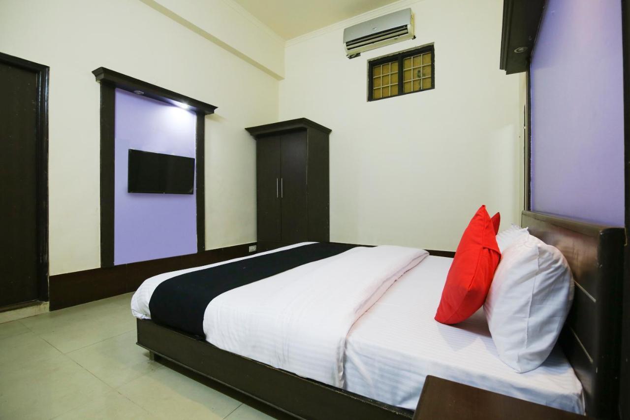 Capital O 68148 Hotel Shree Jee Palace Ghaziabad Exterior photo